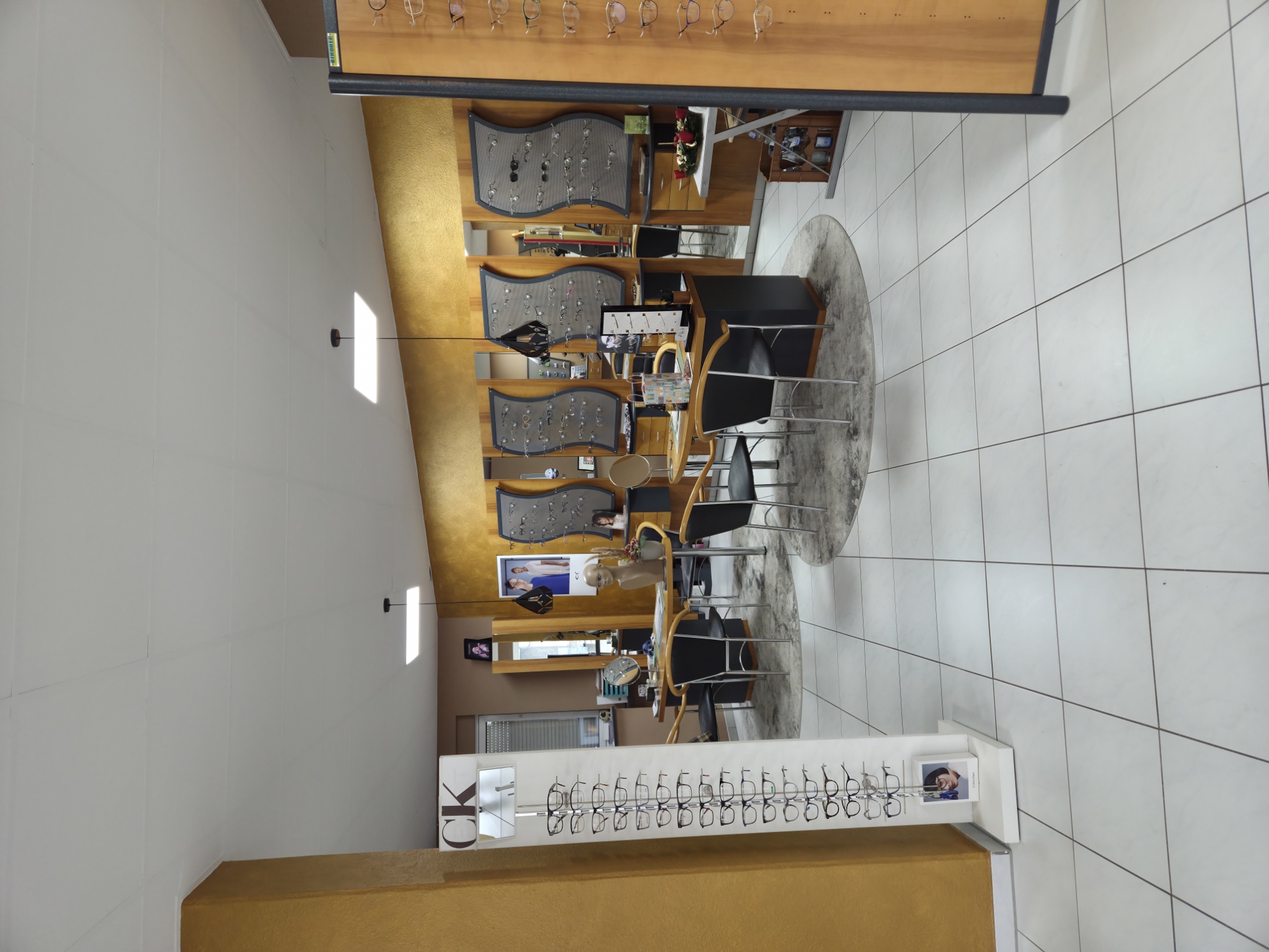 Empfangsbereich Optik Johann Tholey